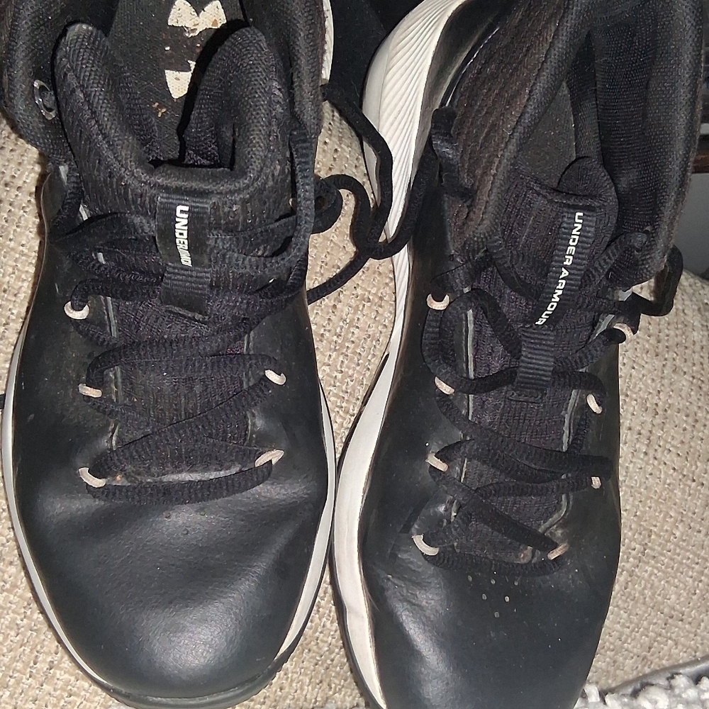 Under Armour Kids Black Sneakers